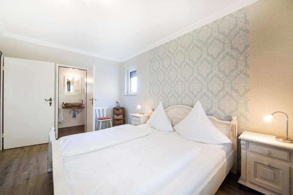 Landgasthaus Zum Kreuzberg Schonbach  Ngoại thất bức ảnh