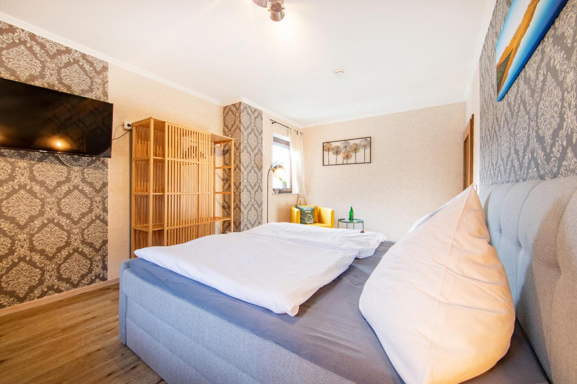 Landgasthaus Zum Kreuzberg Schonbach  Ngoại thất bức ảnh