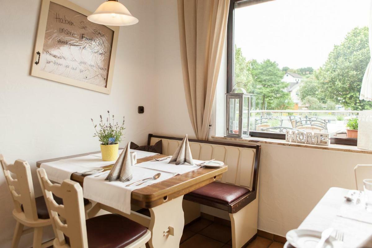 Landgasthaus Zum Kreuzberg Schonbach  Ngoại thất bức ảnh