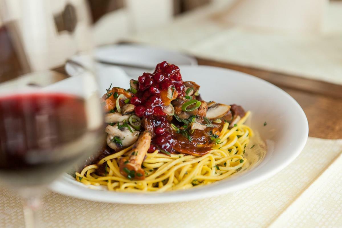 Landgasthaus Zum Kreuzberg Schonbach  Ngoại thất bức ảnh